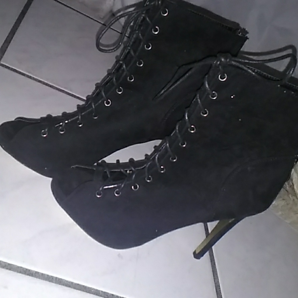 Black laced up boots